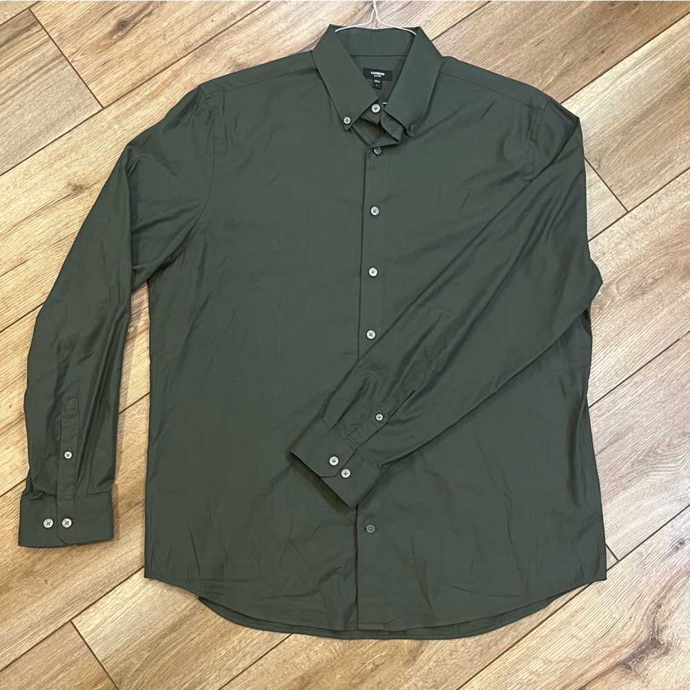 Express button down - Picture 2 of 4